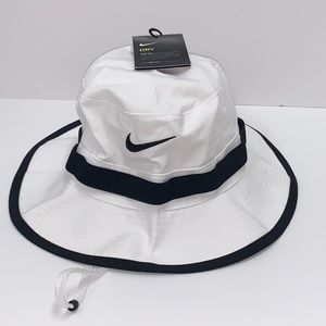 Nike Dri-Fit Bucket Hat